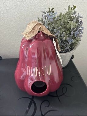Rae Dunn ‘Thankful” Gold Accents Gourd Shaped Birdhouse NWT